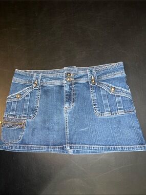 Star Jeans Denim Mini Skirt with Front Pocket Details
